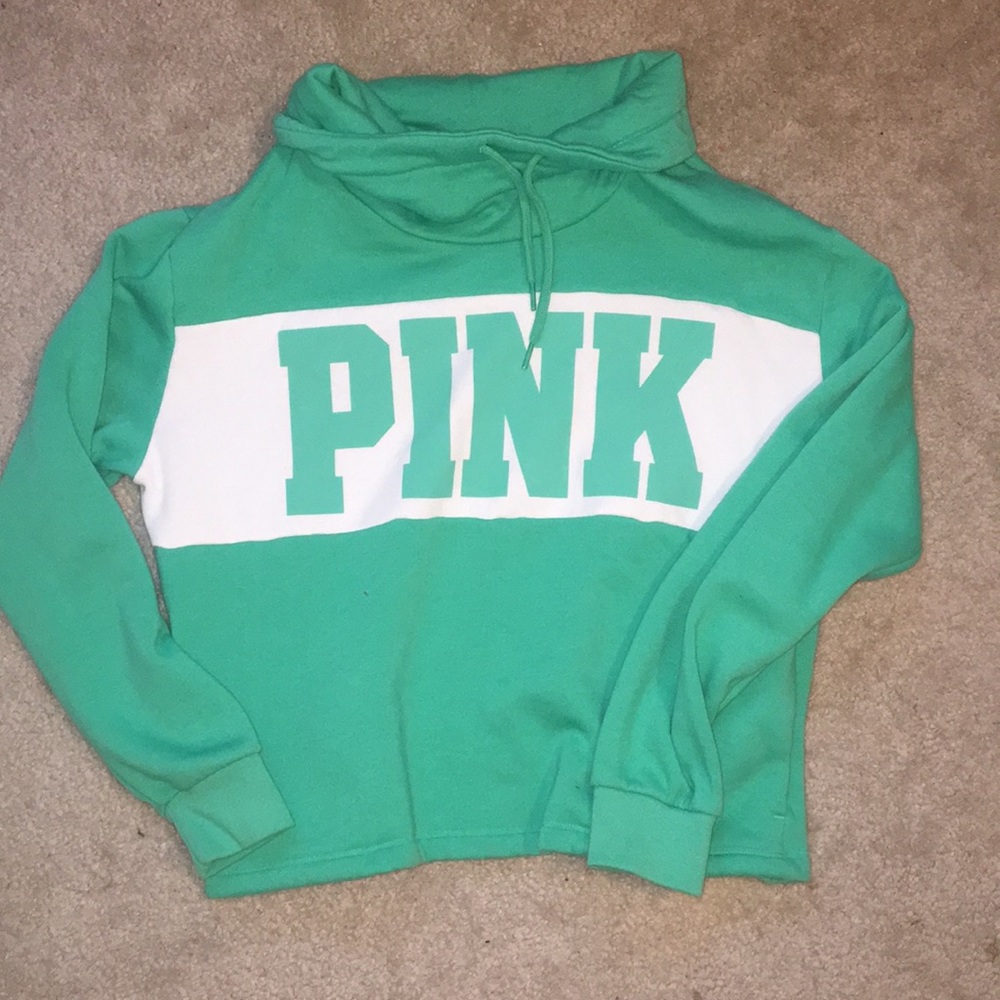Victoria’s Secret PINK fleece.